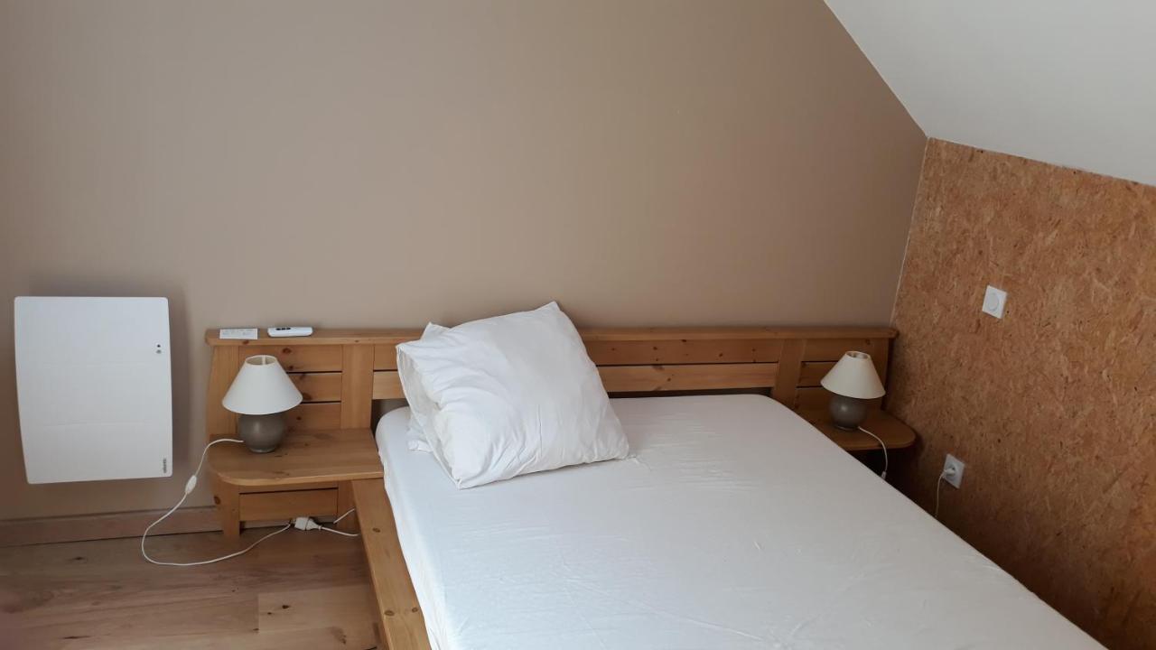 Agreable Gite En Pleine Nature Parmilieu Exterior foto